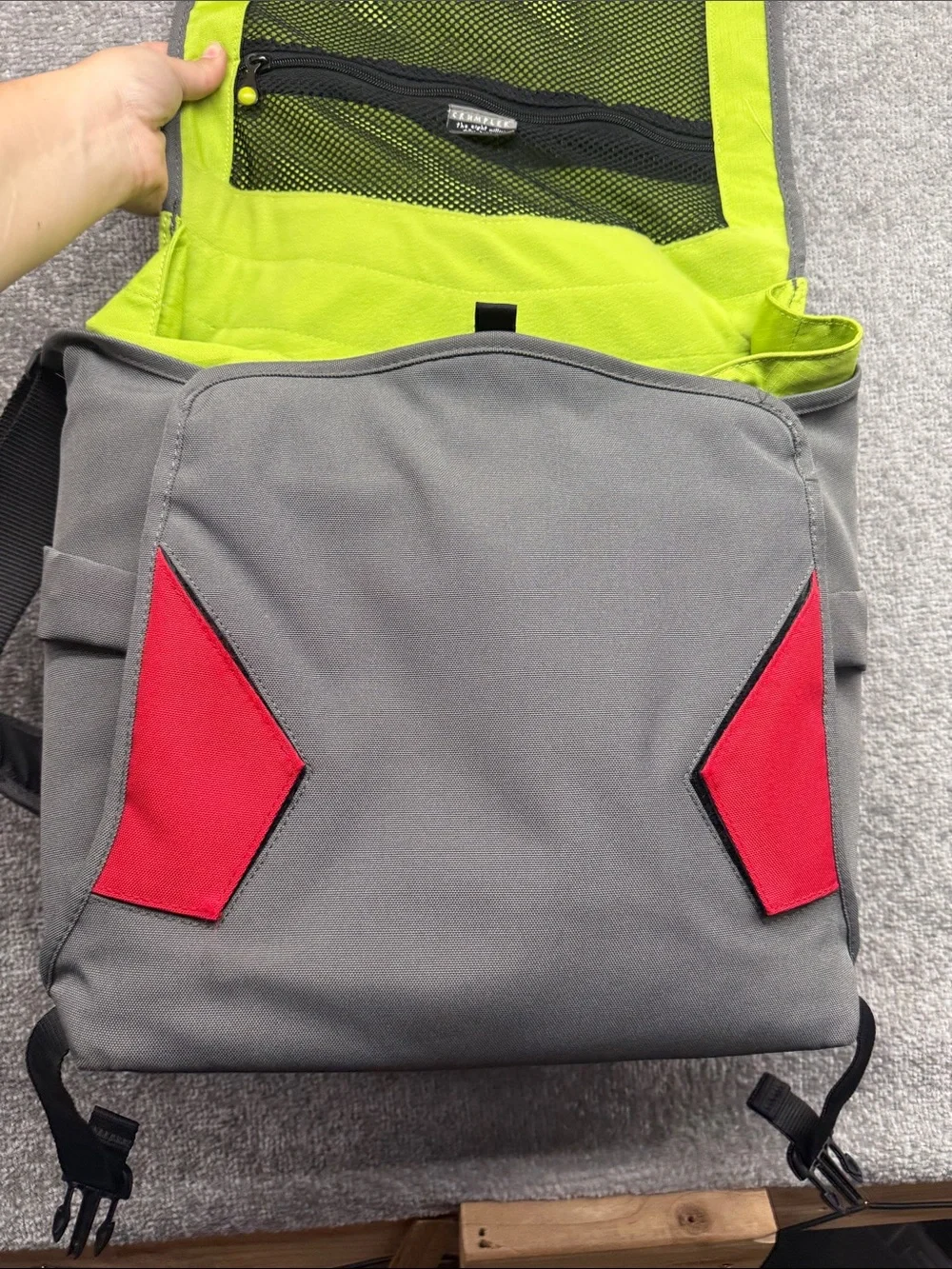 Crumpler 7 Million Dollar Home Camera Bag Shoulder Carry Case Gray Green